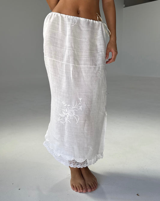 Cloud Dancer Skirt
